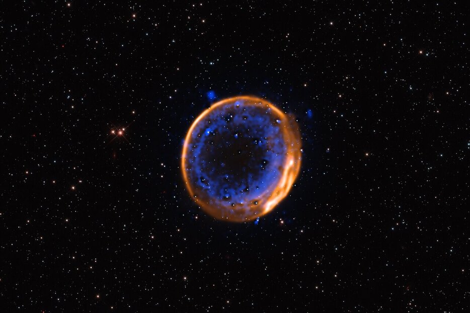 2段階で爆発した「Ia型超新星」の観測的証拠を初めて発見 (sorae