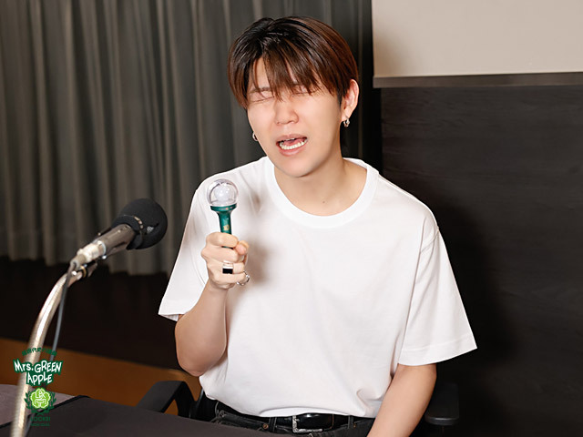 Mrs. GREEN APPLE1番くじC賞若井滉斗 Mrs. GREEN APPLE 一番くじ C賞 若井滉斗 - メルカリ