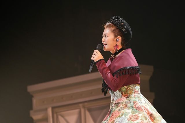 激レア　南野陽子　等身大パネル TiS 海外旅行ポスター　希少　入手困難 18歳でデビューの南野陽子「ロングヘアで、ミニスカートもはか