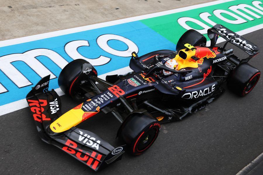 【直筆サイン多数】2010年 F1 イギリスGP 公式プログラム max-verstappen-red-bull-racing