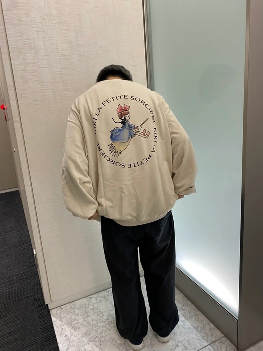 海外限定 UNIQLO × スタジオジブリ UT ススウェットシャツ 欲しすぎる‼️ ⁡【大人のユニクロ】《速報》海外限定「UT