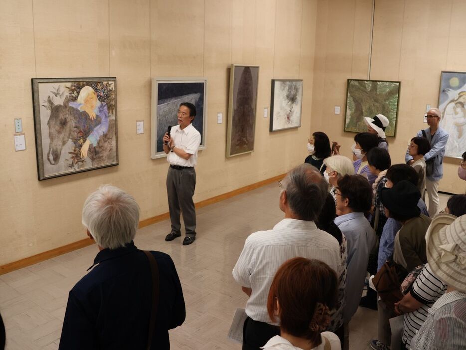 多彩な日本画の美 ファン堪能 春の院展倉敷展が倉敷市立美術館で