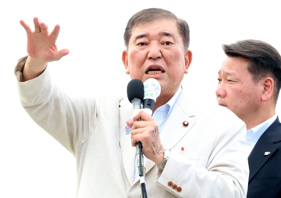 参院選で訴えるべきは、個別政策の方法論なのか？（つのだよしお/アフロ）