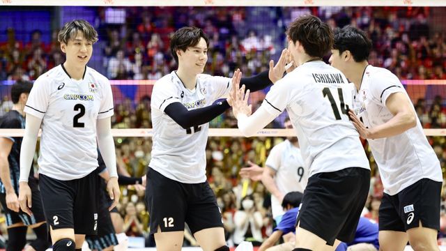 宮浦健人選手　3点セット IBH3LVSN6JJ5DJXLGKCBCGJEWE.jpg