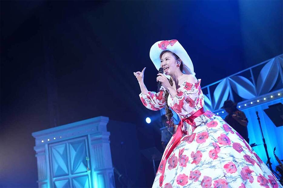 南野陽子、40周年ツアー開幕「1回1回を大切に」 『吐息でネット