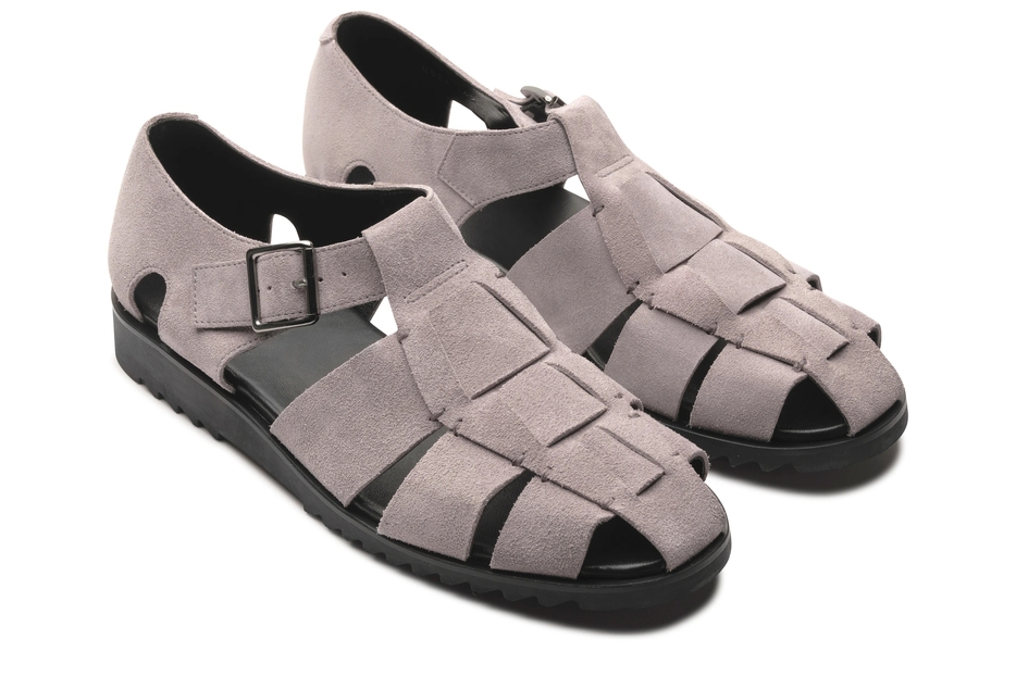 サンダルなのに着こなしに品格を与える 「Paraboot（パラブーツ