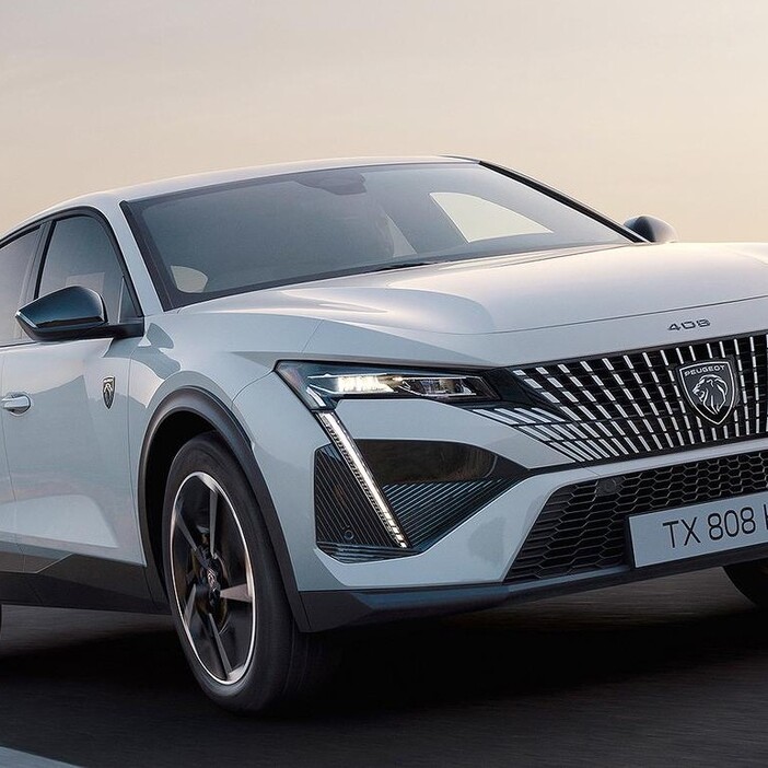 プジョー 408に48Vマイルドハイブリッド車を設定。発売を記念