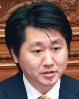 参政党の鈴木敦議員とされる人物。過去に浮上した愛人疑惑に関連する報道の一環として掲載。