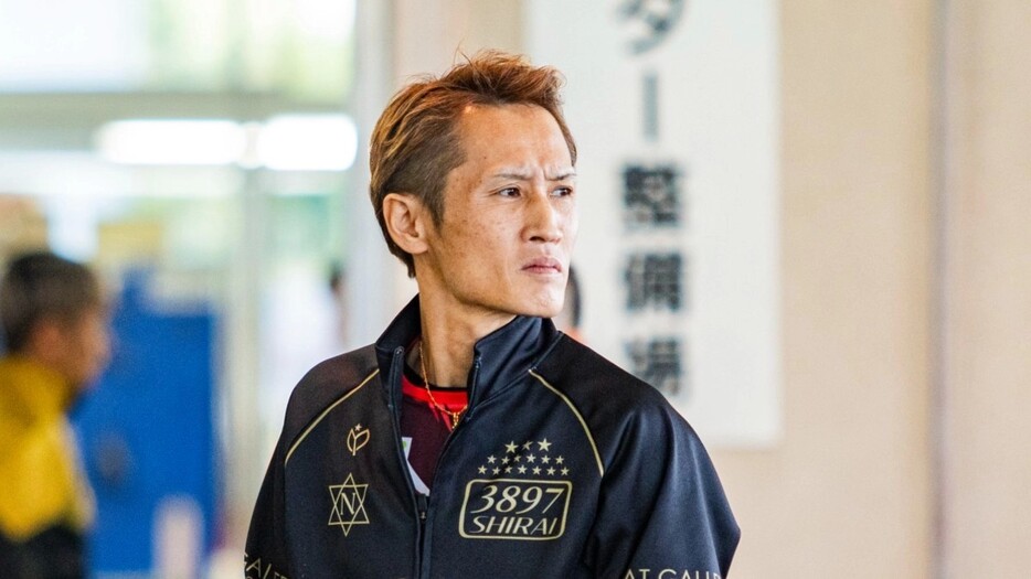 白井英治選手 2010年 SG ネーム刺繍入り ミズノ製 ジャンパー L 競艇 白井英治選手 2010年 SG ネーム刺繍入り ミズノ製 ジャンパー L
