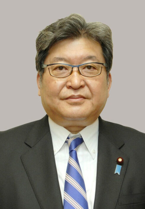 萩生田光一氏