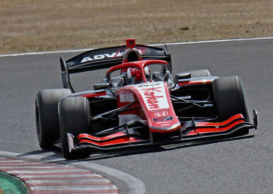 全日本スーパーフォーミュラ選手権で、フリー走行する野田樹潤＝三重県鈴鹿サーキット（（C）JRP）