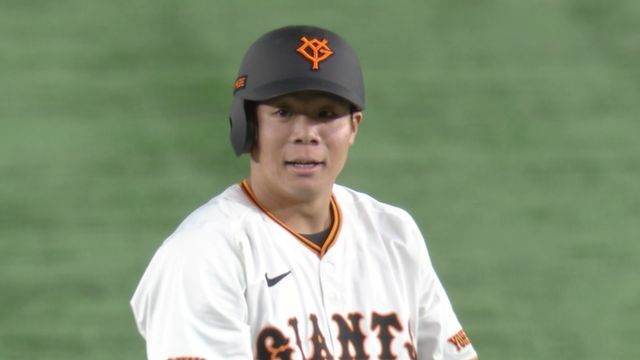 好走塁でチャンスを作った佐々木俊輔選手(画像：日テレジータス)