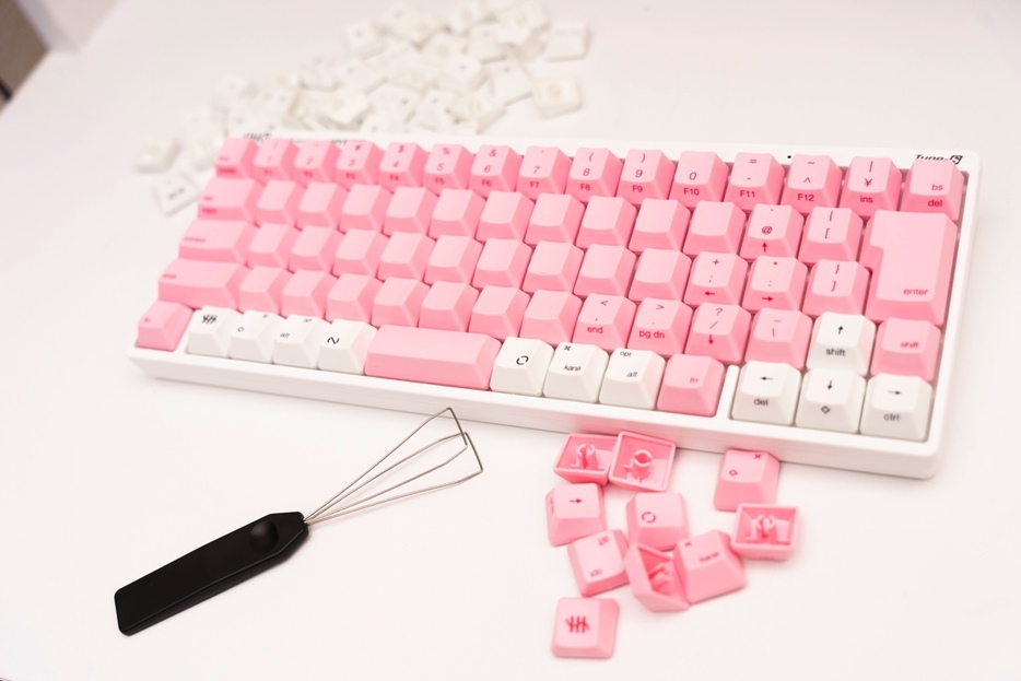 『HHKB』雪モデルと桜キートップ