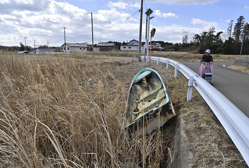 宮城県山元町＝3月8日