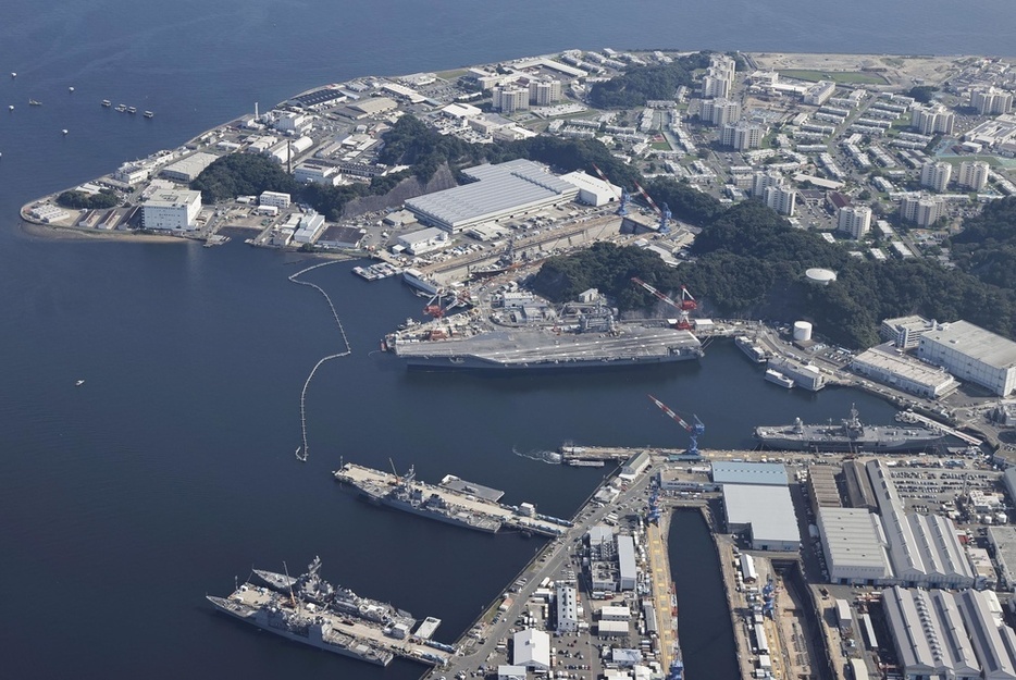 米海軍横須賀基地