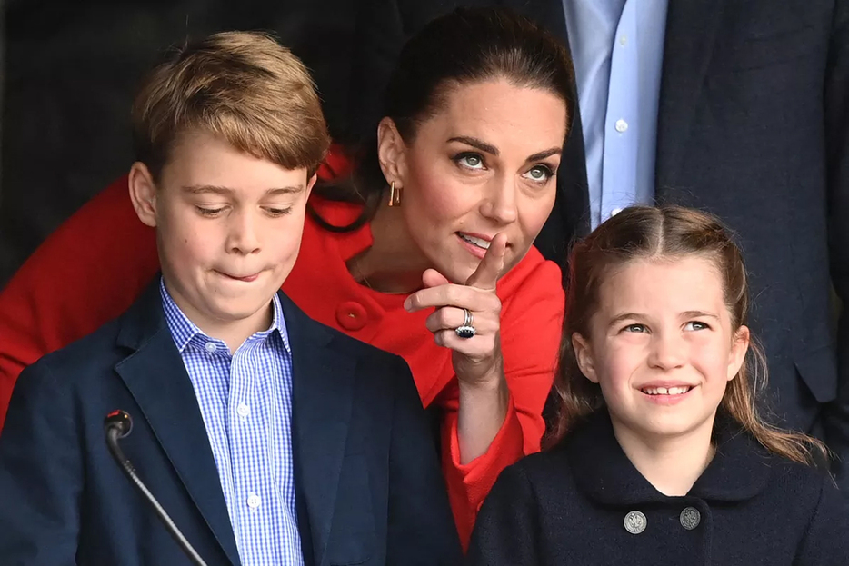 キャサリン皇太子妃とジョージ王子、シャーロット王女。（ロンドン、2022年6月4日） photography: Abaca