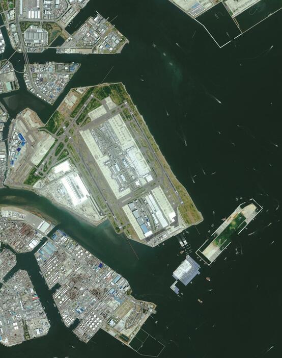 写真1　衛星画像により俯瞰する羽田空港　（撮影2009年（平成21年）4月7日、GeoEye-1 (C) DigitalGlobe）