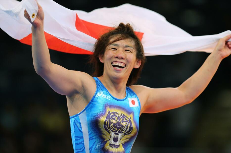 2012年のロンドン五輪で3連覇を果たした吉田沙保里がついに引退（写真・アフロスポーツ）