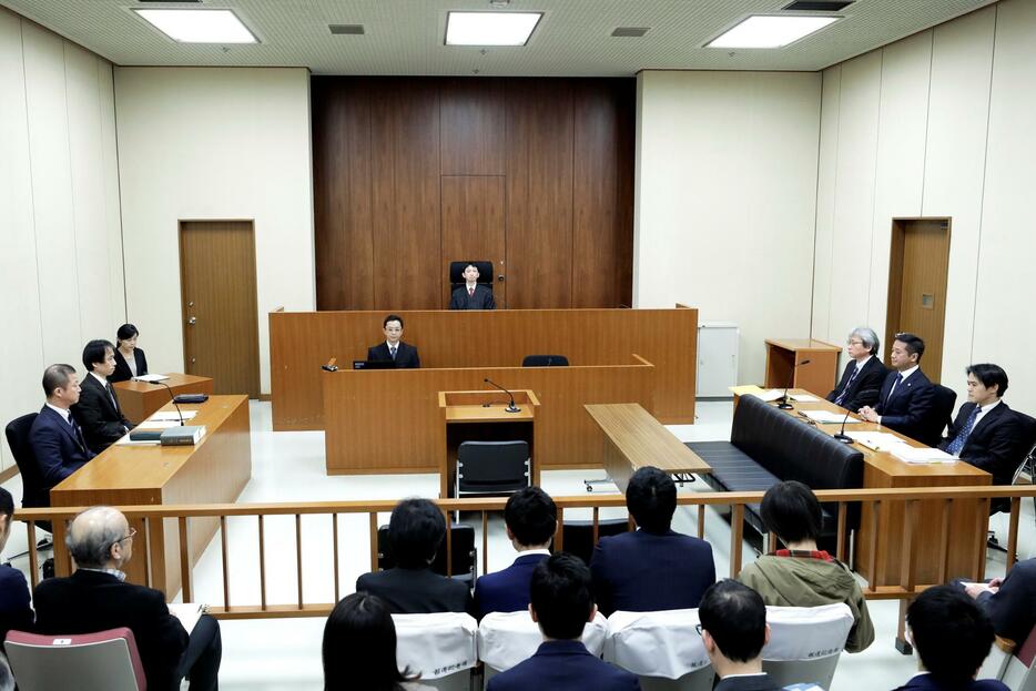 日産自動車前会長のカルロス・ゴーン氏は2019年1月8日、東京地裁で開かれた勾留理由開示の手続きで出廷し、無実を主張した（写真：代表撮影/ロイター/アフロ）