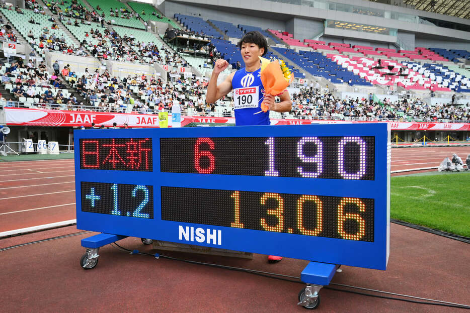 日本選手権の男子110mハードルで日本新で優勝した泉谷駿介(順天堂大）。東京五輪代表内定どころかメダルの可能性もある（写真・松尾／アフロスポーツ）