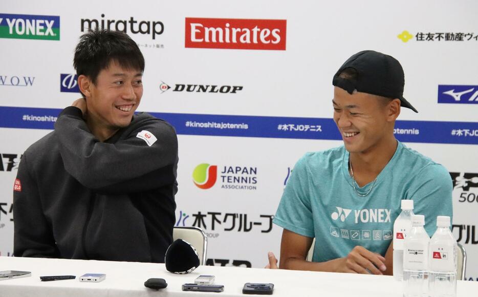 （左から）錦織圭と坂本怜[画像/tennis365.net]