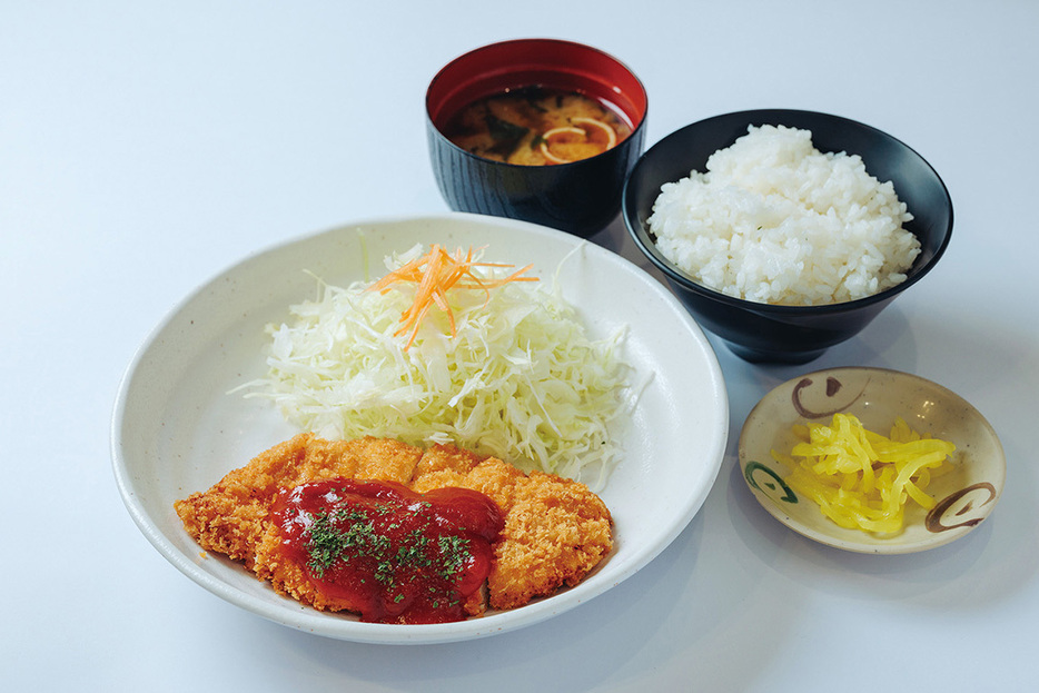 阿波尾鶏チキンカツ定食