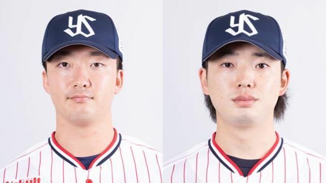 左からヤクルト・吉村貢司郎投手と長岡秀樹選手