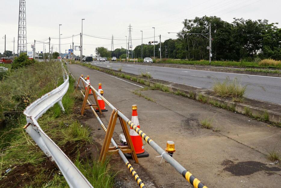 家族3人が死亡した事故現場＝5月7日、群馬県伊勢崎市