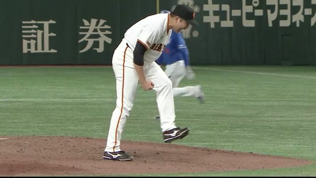 5回に細川成也選手を三振にしとめほえた菅野智之投手(画像:日テレジータス)