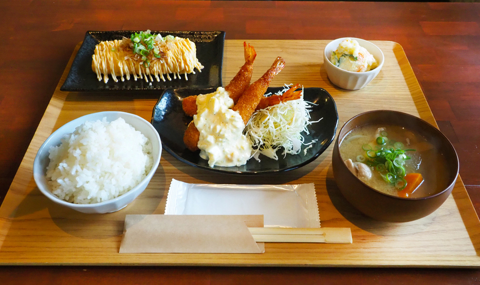 お店の気メニューで揃えた定食