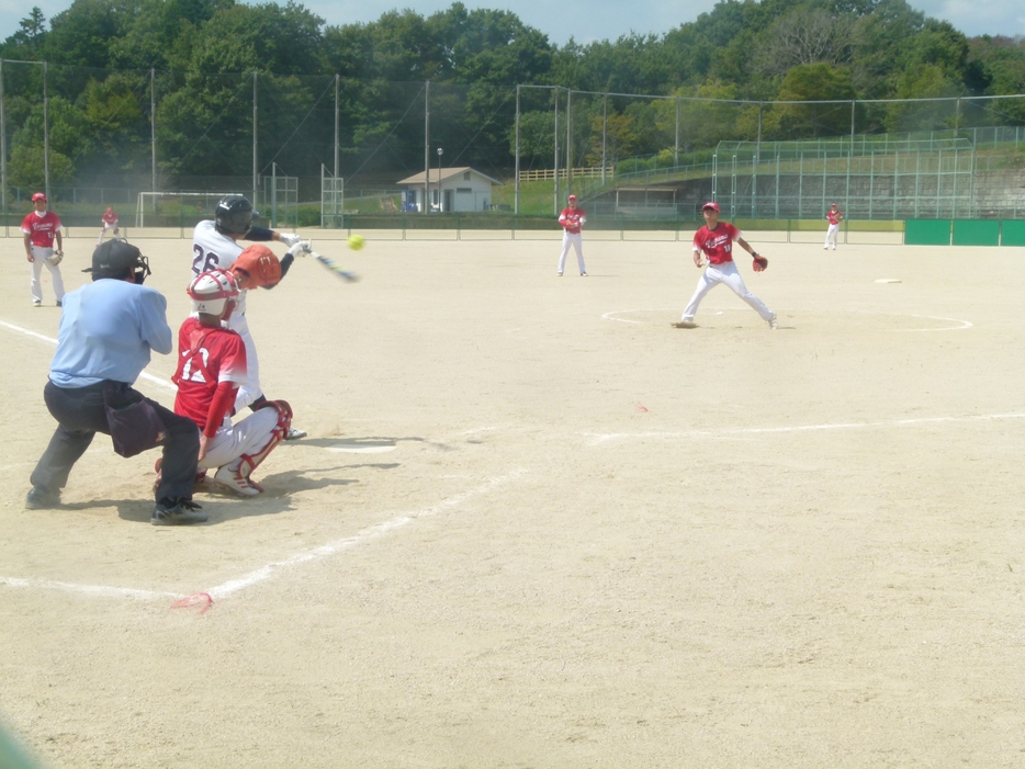 決勝戦（津山クラブ―南新座四丁目青壮年会）=岡山県津山市で