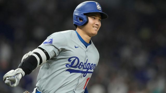 3ホーマー10打点を記録し打撃2冠へ弾みをつけた大谷翔平選手(写真：AP/アフロ)