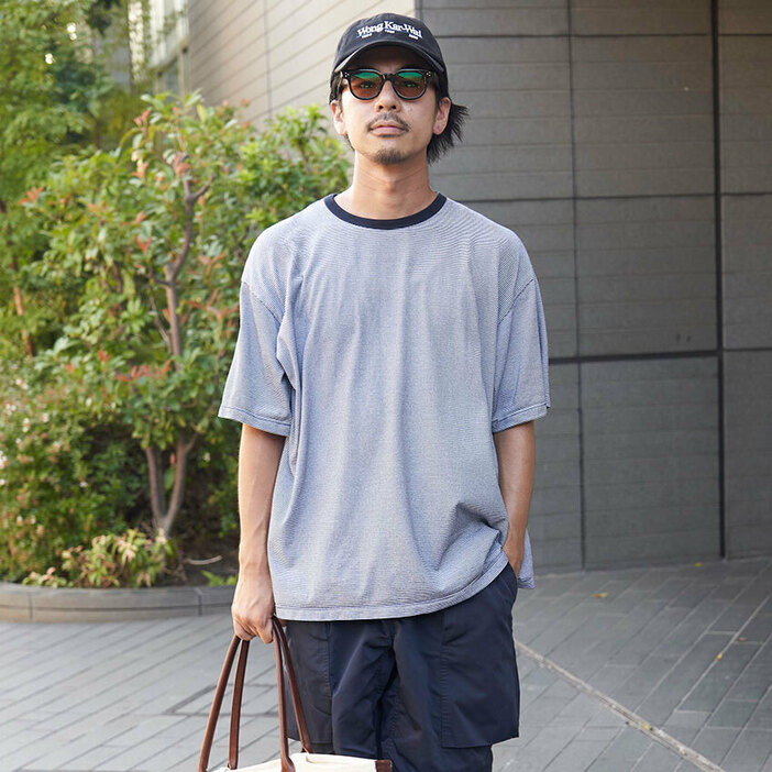 “Tイチ”姿が一気に洒落る「ボーダーTシャツ」スナップ3選。アニエスべー、グラフペーパーetc.