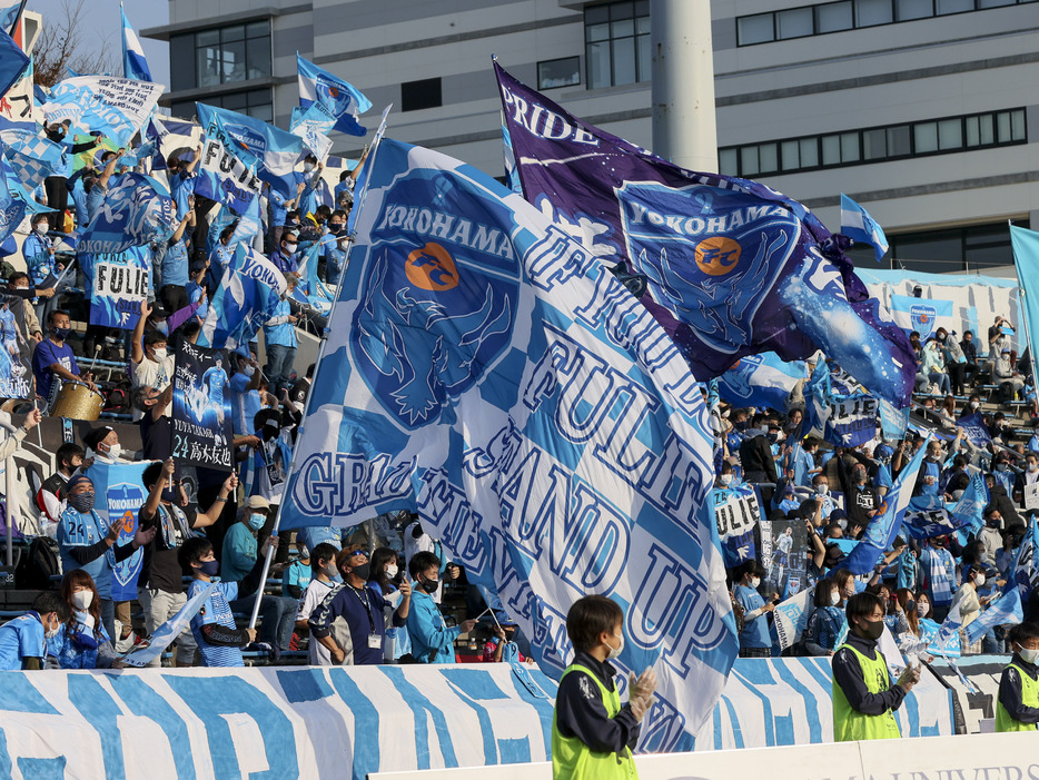 横浜FC“勝利の女神”の投稿に反響(Kaoru WATANABE/GEKISAKA)