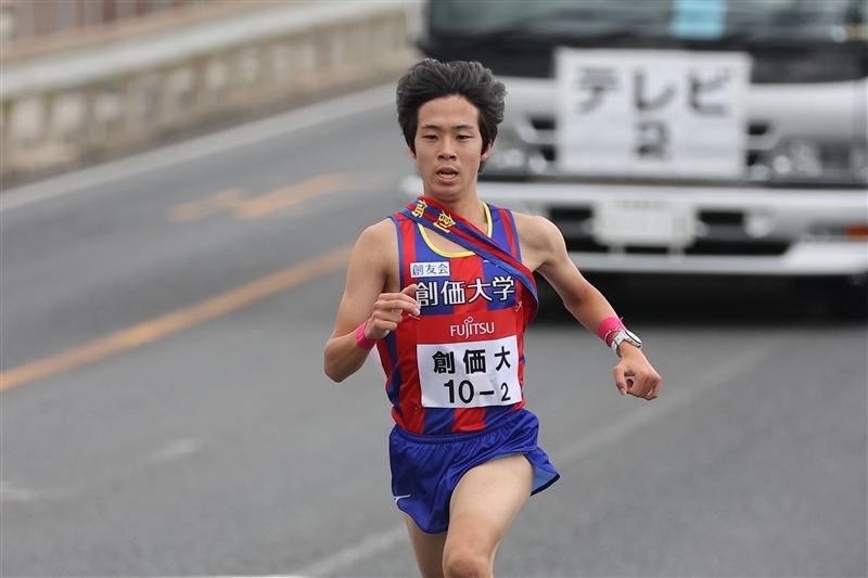 23年出雲駅伝2区で区間5位相当で走った小池