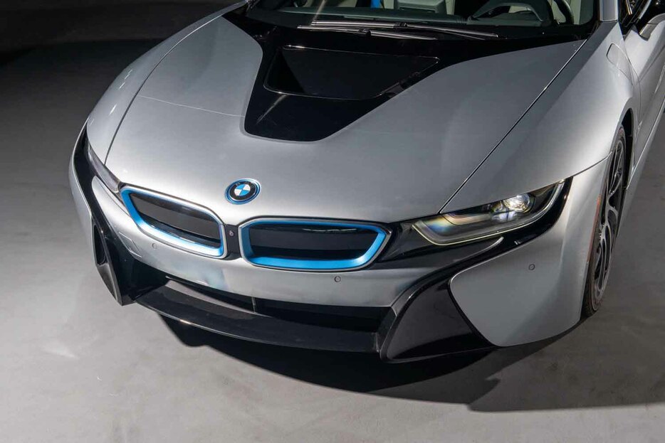 6万1600ドル（邦貨換算約969万円）で落札されたBMW「i8」（C）Courtesy of RM Sotheby's