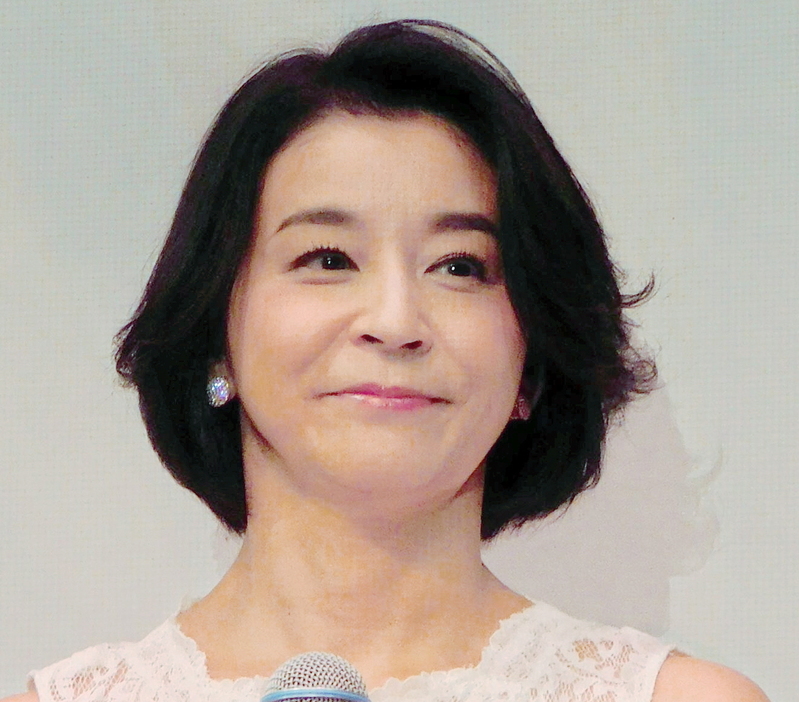 　高嶋ちさ子