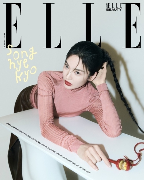 写真=「ELLE」