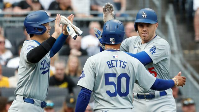 【左から】大谷翔平選手、ムーキー・ベッツ選手、フレディ・フリーマン選手（写真：USA TODAY Sports/ロイター/アフロ）