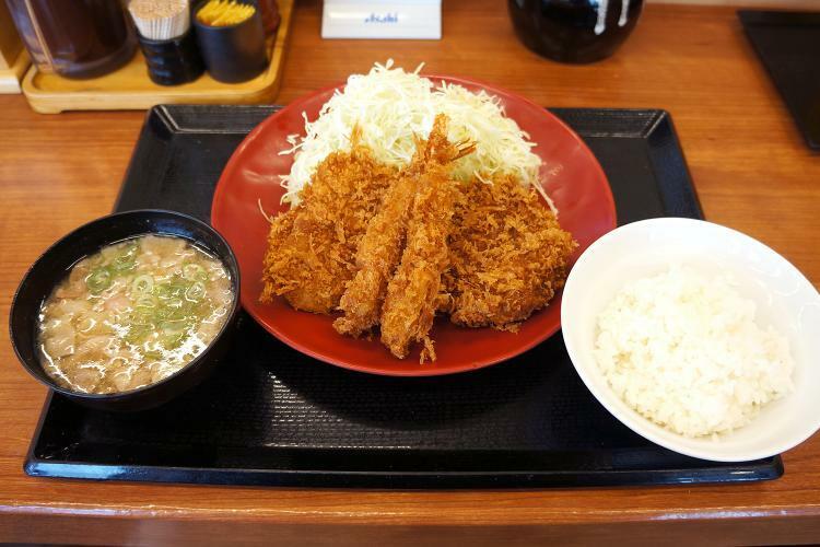 「海老・ヒレ・メンチカツ定食」