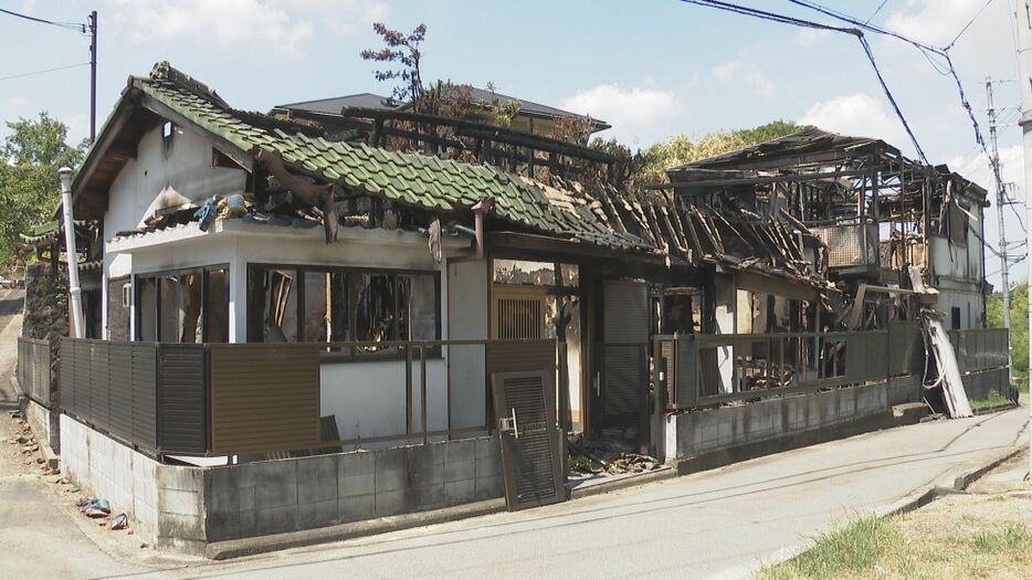 住宅が全焼した現場（今年8月 大阪・堺市）