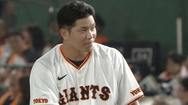 チームを円陣で鼓舞した大城卓三選手