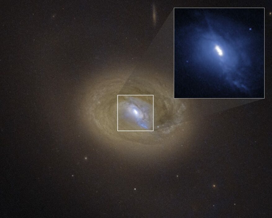 ハッブル宇宙望遠鏡（HST）の掃天観測用高性能カメラ（ACS）で撮影された活動銀河「MCG-03-34-064」