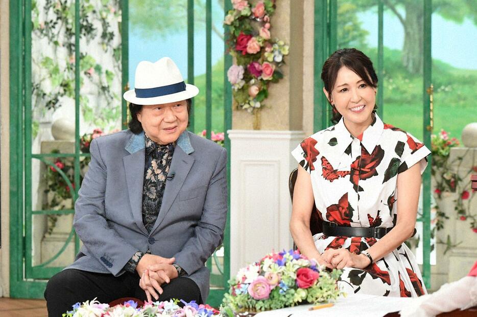 9月3日放送の「徹子の部屋」に出演したミッキー吉野さん（左）と妻の吉野祥江さんさん＝テレビ朝日提供