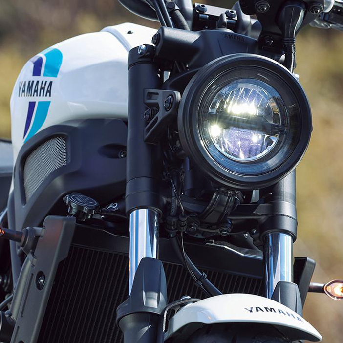 YAMAHA XSR700 ABS