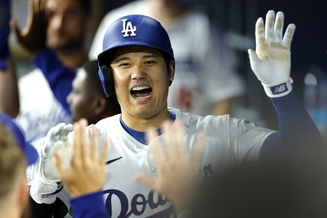 絶好調の大谷。この日も第３打席で特大弾をねじ込んだ。(C)Getty Images