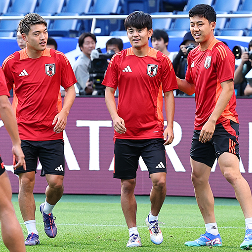 堂安、久保、遠藤の活躍は中国戦での鍵になるか。写真：梅月智史（サッカーダイジェスト写真部）