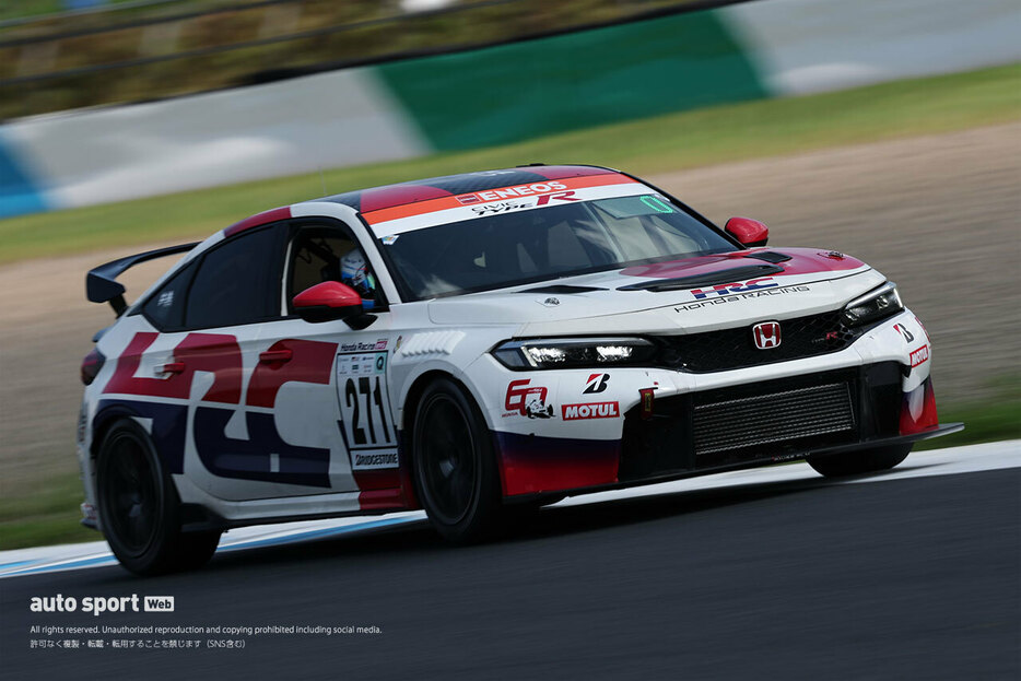 2024スーパー耐久第4戦もてぎ　CIVIC TYPE R CNF-R（Team HRC）