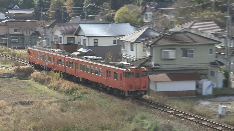 ＪＲ芸備線 東城－備後落合駅 ２３日に運転再開へ　線路脇の斜面崩れ復旧中