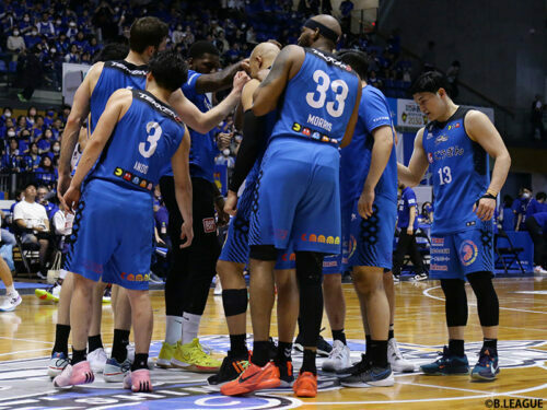 チーム力アップに成功した島根 [写真]＝B.LEAGUE